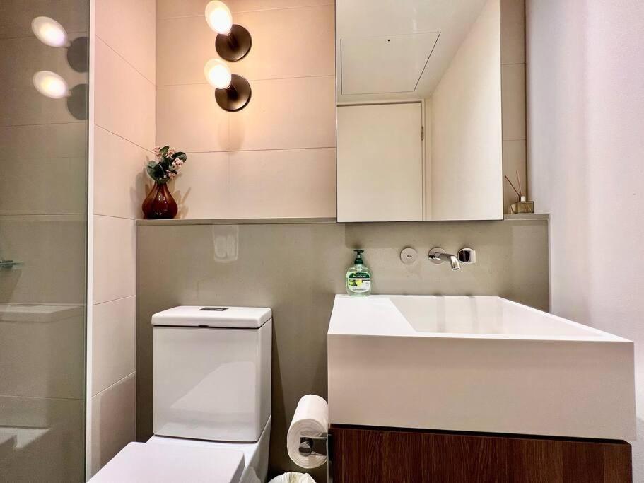Highrise Best Location 2Baths เมลเบิร์น ภายนอก รูปภาพ